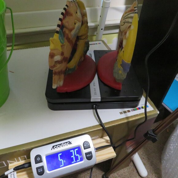 Cat over the Moon CAST IRON Bookends or Doorstop 2pc total 6" tall Primary Color - Picture 16 of 16